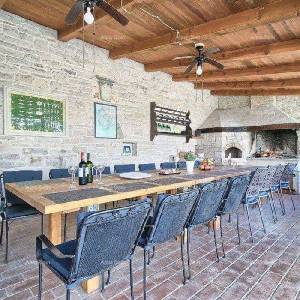 Kamena vila u blizini Pule!