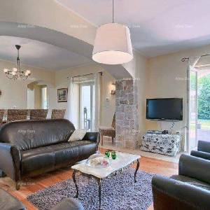 Kamena vila u blizini Pule!