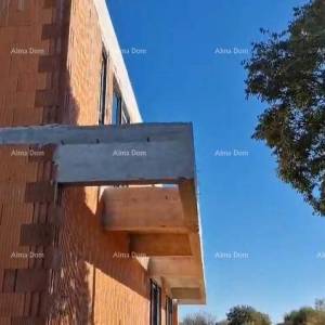 Kanfanar, moderna kuća u Roh-bau fazi