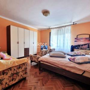 Kantrida, stan s okućnicom i garažom u blizini plaže