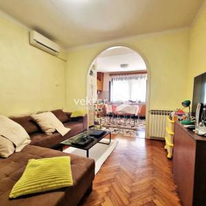 Kantrida, stan s okućnicom i garažom u blizini plaže