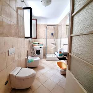 Kantrida, stan s okućnicom i garažom u blizini plaže