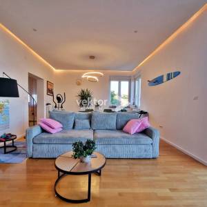 Kantrida, uređena etaža, 1. red do mora