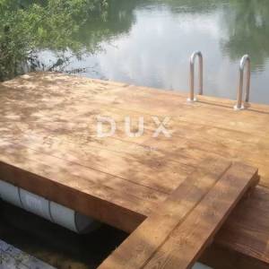 KARLOVAC, BARILOVIĆ - privatni raj uz Koranu, dvije kuće i privatna SPA zona u srcu prirode, 218m2