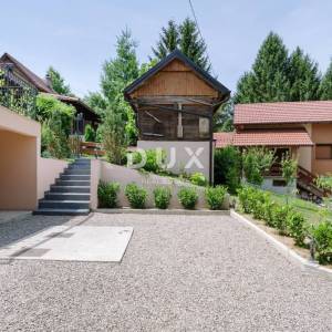 KARLOVAC, BARILOVIĆ - privatni raj uz Koranu, dvije kuće i privatna SPA zona u srcu prirode, 218m2
