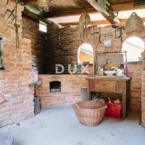 KARLOVAC, BARILOVIĆ - privatni raj uz Koranu, dvije kuće i privatna SPA zona u srcu prirode, 218m2