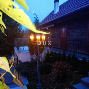 KARLOVAC, BARILOVIĆ - privatni raj uz Koranu, dvije kuće i privatna SPA zona u srcu prirode, 218m2