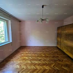 Kaštanjer. Prodaja- stan s dvije spavaće sobe na odličnoj lokaciji, Pula!