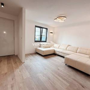 Kastav, Ćikovići, adaptiran 3-soban s dnevnim boravkom i okućnica