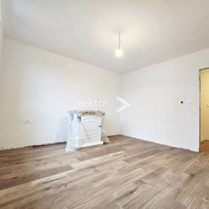 Kastav, Ćikovići, adaptiran 3-soban s dnevnim boravkom i okućnica