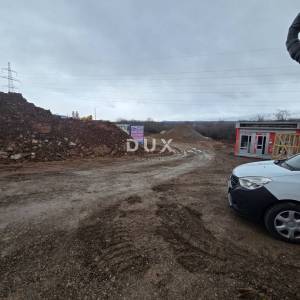 KASTAV - Građevinsko zemljište u industrijskoj zoni