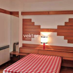 Kastav, obiteljska kuća s velikom okućnicom