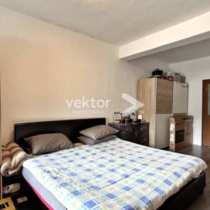 Kastav, obiteljska kuća sa dva stana i pogledom na more