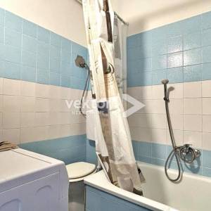 Kastav, obiteljska kuća sa dva stana i pogledom na more