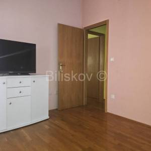 K.Lukšić 2soban stan 95,45m2 v.potkrovlje 3 balkona prodaja