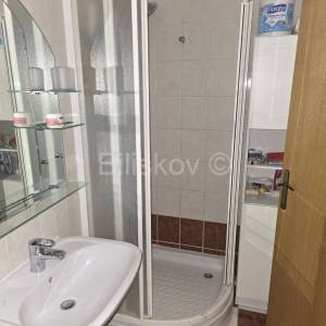 K.Lukšić 2soban stan 95,45m2 v.potkrovlje 3 balkona prodaja