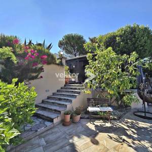 Kostrena, šarmantna kuća s uređenom okućnicom i bazenom, pogled