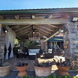 Kostrena, šarmantna kuća s uređenom okućnicom i bazenom, pogled