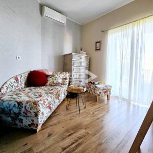 Kostrena, šarmantna kuća s uređenom okućnicom i bazenom, pogled