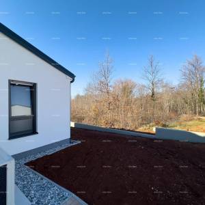 KOŽLJANI - Moderna kuća s bazenom. Blizu šume, 15 min do mora