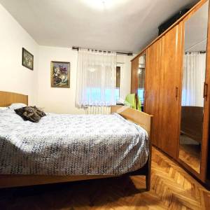 Krimeja, 56m2, dvosoban klasični stan, pogled na more