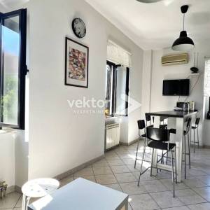 Krimeja, etaža idealna za najam ili poslovni prostor