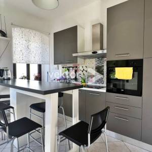 Krimeja, etaža idealna za najam ili poslovni prostor