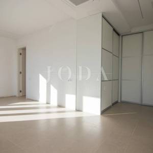 KRK, moderna villa sa bazenom