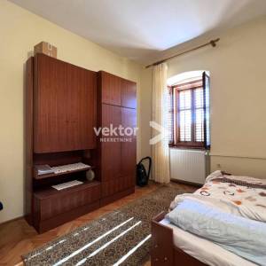 Krnjevo, samostojeća kuća s pogledom na more