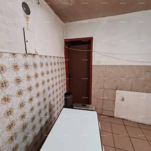 Kuća, centar Buja, 106 m²