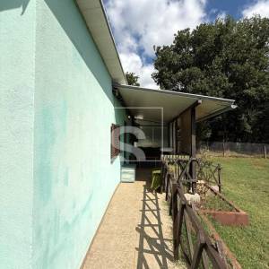 Kuća na mirnoj lokaciji - Loborika 