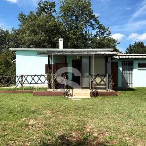 Kuća na mirnoj lokaciji - Loborika 