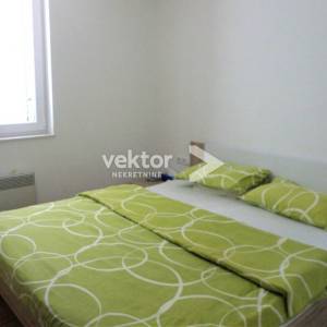 Kuća, Novi Vinodolski,Klenovica, 105m2, dva stana