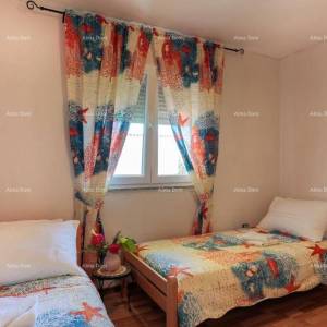 Kuća s bazenom! Medulin!