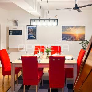 Kuća s bazenom, pogledom na more, 200m od plaže