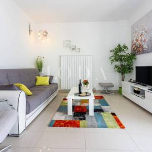 Kuća sa 2 stana i panoramskim pogledom