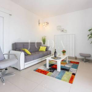 Kuća sa 2 stana i panoramskim pogledom