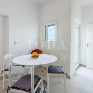 Kuća sa 2 stana i panoramskim pogledom