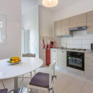 Kuća sa 2 stana i panoramskim pogledom