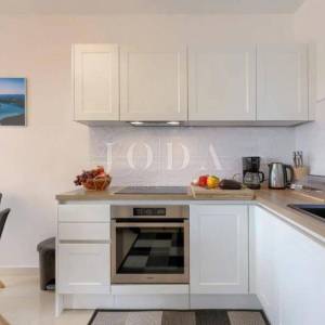 Kuća sa bazenom i pogledom na more,LABIN okolica