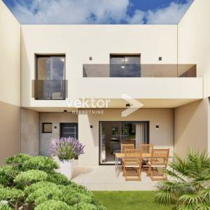 Kukuljanovo, novogradnja, kuća u nizu