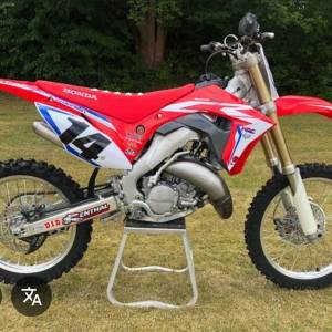 Kupujem neispravnu Hondu Cr 125