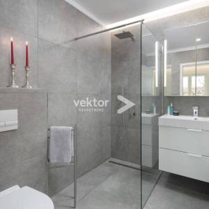 Labin-okolica, moderna prizemnica s bazenom