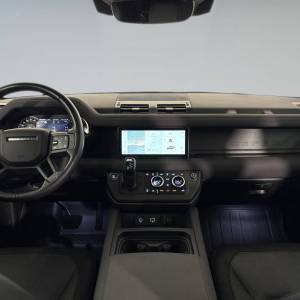 Land Rover Defender 110 X-DYNAMIC S 3.0D 250HP MHEV AWD A8