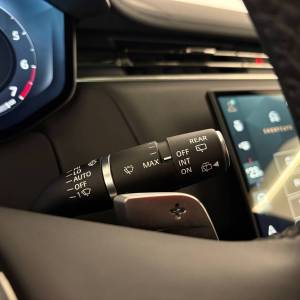 Land Rover Range Rover Sport DYN SE 3.0 PHEV 460HP 4WD A8