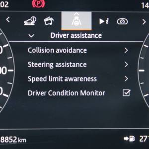 Land Rover Range Rover Velar 2.0d AUTOMATIK *LED, NAVIGACIJA, KAMERA*