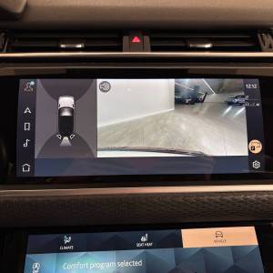 Land Rover Range Rover Velar PREMIUM EDITION D204