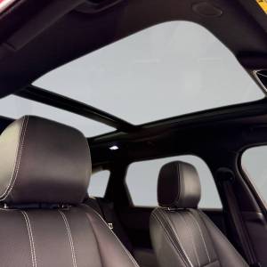 Land Rover Range Rover Velar PREMIUM EDITION D204