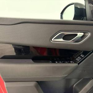 Land Rover Range Rover Velar PREMIUM EDITION D204