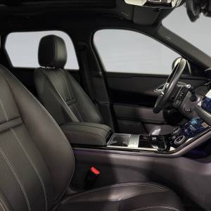 Land Rover Range Rover Velar PREMIUM EDITION D204